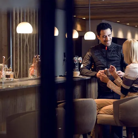 Antarès Mira 202 - Pretigious Rooftop Inski Out * Méribel